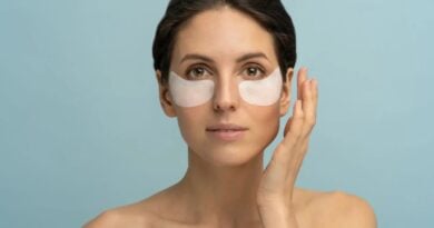 The Eyelids a Facelift Leaves Behind